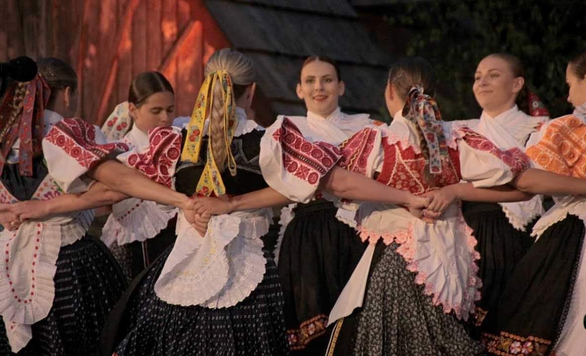 Folklórny súbor Hriňovčan